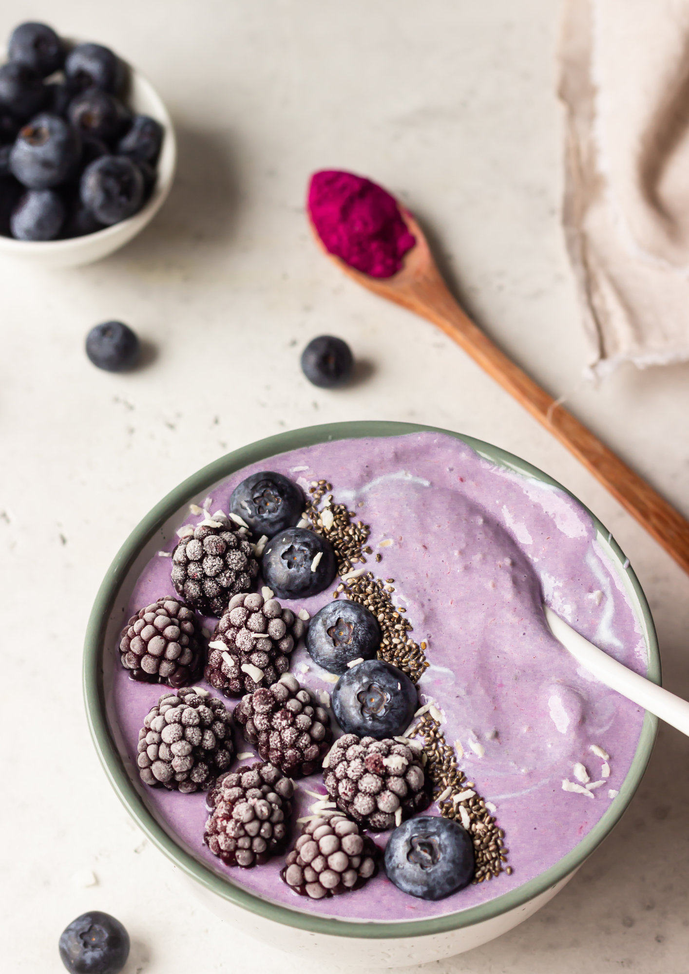 Simple Blueberries and Blackberries Collagen-Boosted Smoothie Bowl